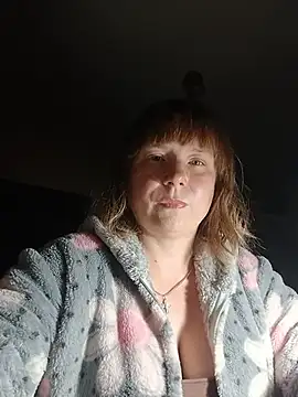 MikkiLove777 online show from 05-18-26, 09:42