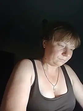 MikkiLove777 online show from 06-10-26, 08:41