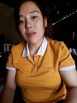 Snapshot of linhkun1 chatting on 05-05-26, 07:27 linhkun1 online show from 05-05-26, 07:27