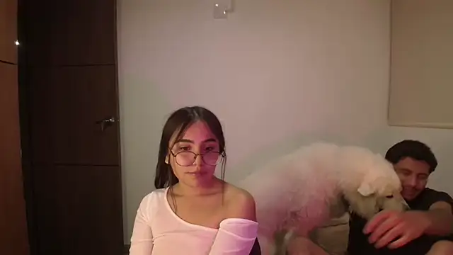 Snapshot of abbyyandmaxx chatting on 05-15-26, 04:41 abbyyandmaxx online show from 05-15-26, 04:41