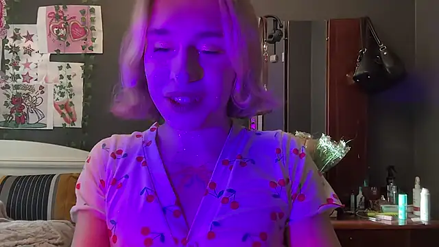 Miss Amy00 online show from 06-21-26, 03:58