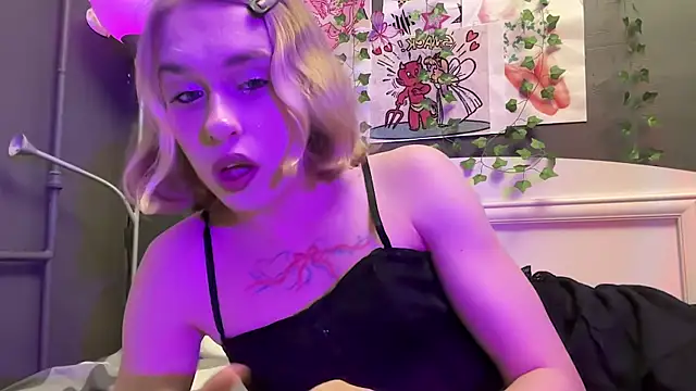 Miss Amy00 online show from 07-27-26, 08:38