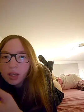 Freaky-Doll online show from 07-14-26, 08:47