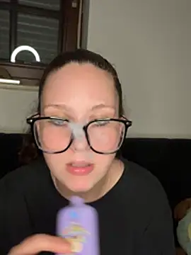 CuteBeaX online show from 06-02-26, 06:43