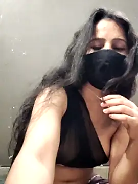 Snapshot of Kanika_76 chatting on 05-25-26, 02:23 Kanika 76 online show from 05-25-26, 02:23
