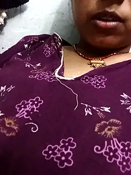 Simmi-00 online show from 05-03-26, 05:13