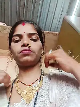 Snapshot of Khushi_lodha chatting on 06-08-26, 03:40 Khushi lodha online show from 06-08-26, 03:40