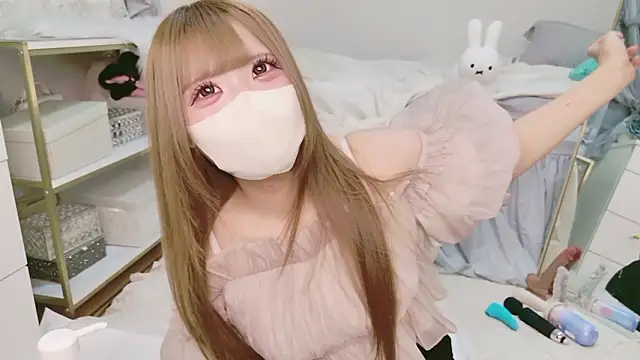 Snapshot of Ichiru_chan chatting on 06-11-26, 07:06 Ichiru chan online show from 06-11-26, 07:06