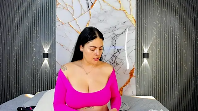 Snapshot of Pame-Miller chatting on 07-10-26, 11:35 Pame-Miller online show from 07-10-26, 11:35