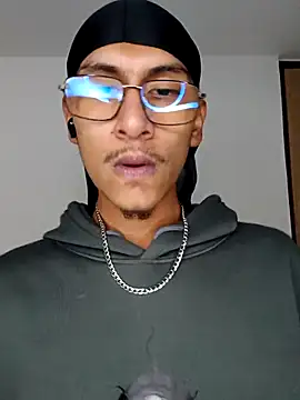Lil black009 online show from 05-18-26, 05:57