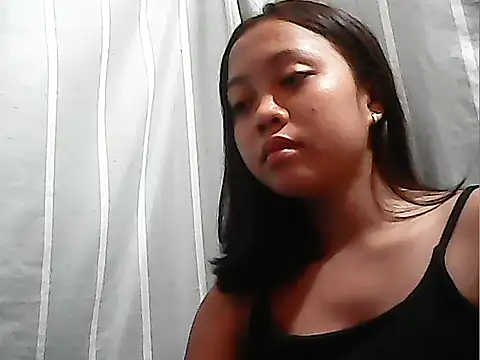 Yours AsianPinayGirl18 online show from 06-28-26, 12:27