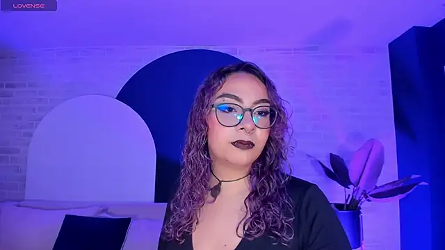 LoiseHarper online show from 05-05-26, 03:36