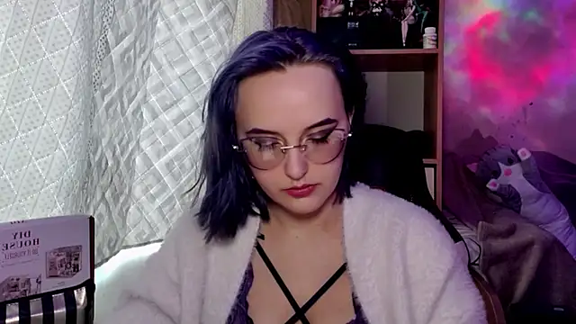 Snapshot of CobaltSoul chatting on 05-19-26, 04:46 CobaltSoul online show from 05-19-26, 04:46