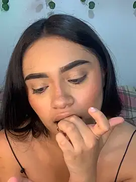 angiee boo1 online show from 05-02-26, 12:37
