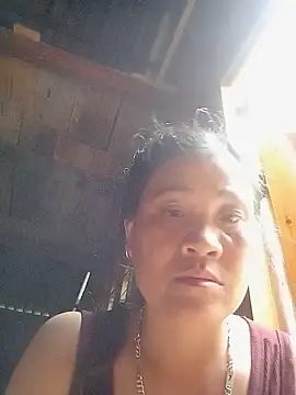 Snapshot of Sine-bo chatting on 05-19-26, 11:55 Sine-bo online show from 05-19-26, 11:55