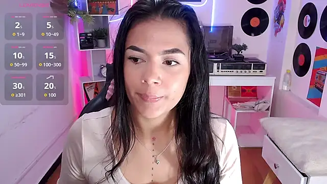 Snapshot of Duulce_mia chatting on 06-13-26, 11:08 Duulce mia online show from 06-13-26, 11:08
