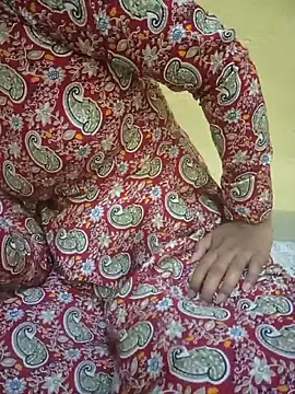 Seema yadav01 online show from 05-24-26, 05:01