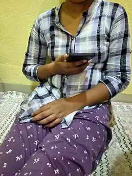Seema yadav01 online show from 05-26-26, 05:14