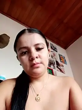 Snapshot of tuzorrit chatting on 05-22-26, 12:33 tuzorrit online show from 05-22-26, 12:33