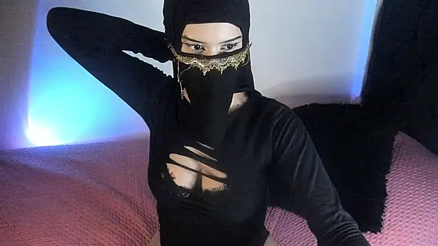 Ameera Zahira online show from 06-30-26, 06:14