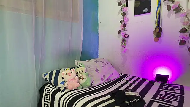  peachyboy online show from 06-11-26, 03:48