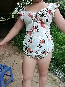 Lily Henry online show from 07-06-26, 11:18