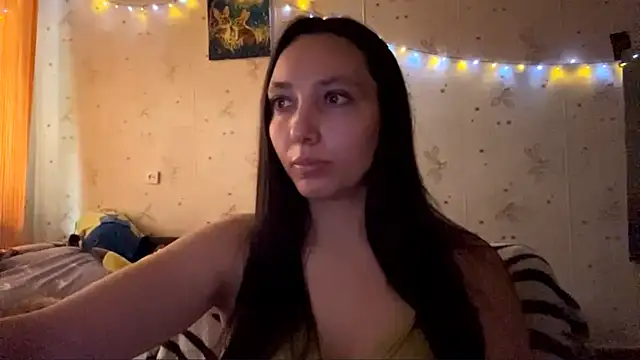 SheeringGape online show from 06-11-26, 02:53
