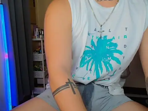 Snapshot of Ashtonfuckingboi chatting on 07-02-26, 04:40 Ashtonfuckingboi online show from 07-02-26, 04:40