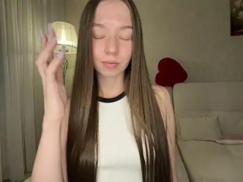 Snapshot of mystarAlice chatting on 06-17-26, 06:31 mystarAlice online show from 06-17-26, 06:31