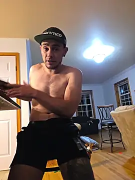 latinleo420 online show from 05-19-26, 03:13