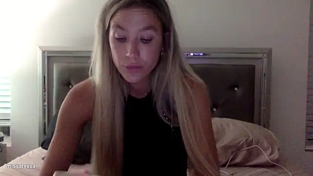 Misss alyssaaa online show from 05-28-26, 03:37