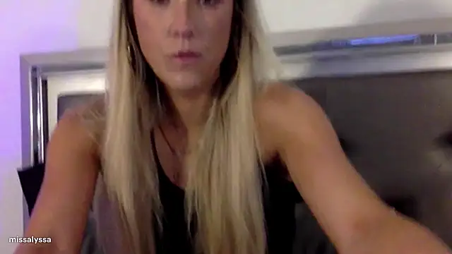 Misss alyssaaa online show from 06-18-26, 04:02