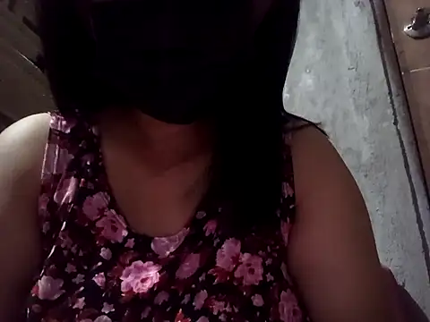 Snapshot of kiefhy chatting on 06-18-26, 02:43 kiefhy online show from 06-18-26, 02:43