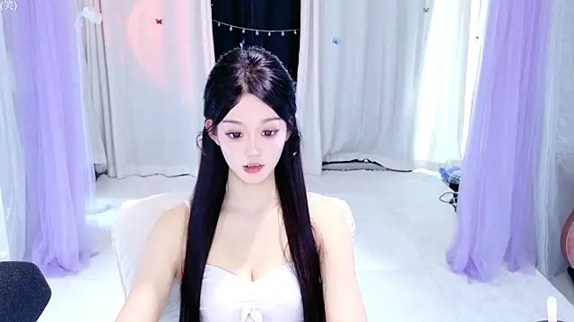 Snapshot of Wa-Nini chatting on 05-20-26, 03:56 Wa-Nini online show from 05-20-26, 03:56