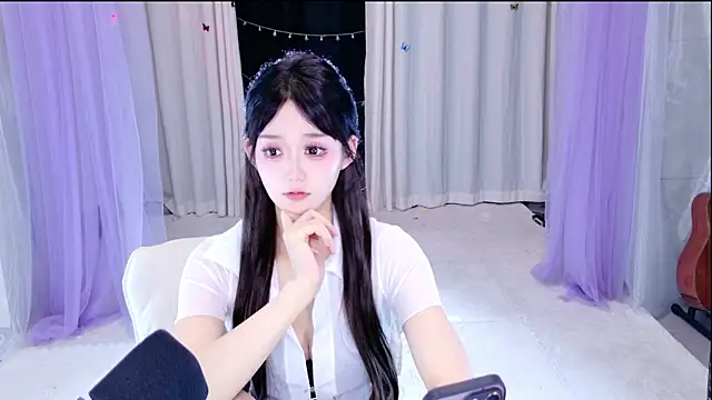 Snapshot of Wa-Nini chatting on 06-13-26, 09:13 Wa-Nini online show from 06-13-26, 09:13