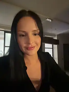 Evaryn online show from 05-31-26, 10:11