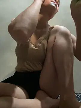Zuzu sexy online show from 06-23-26, 05:38