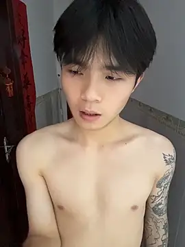 lu111222 online show from 05-04-26, 06:59