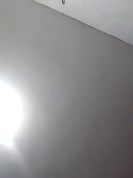 Snapshot of AndresvargasQ123 chatting on 07-09-26, 04:16 AndresvargasQ123 online show from 07-09-26, 04:16