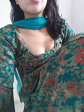 zoya baby  online show from 07-19-26, 04:49