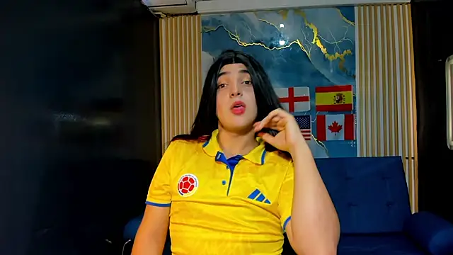 Gaby Gil  online show from 06-12-26, 01:32