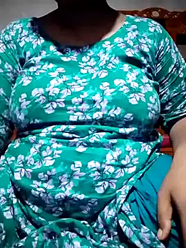 indian-couple9 online show from 05-31-26, 03:41