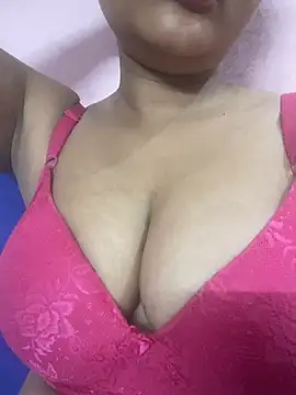 Snapshot of zoyai chatting on 06-19-26, 10:57 zoyai online show from 06-19-26, 10:57