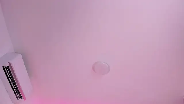 Snapshot of AmaraLewis chatting on 07-15-26, 01:05 AmaraLewis online show from 07-15-26, 01:05