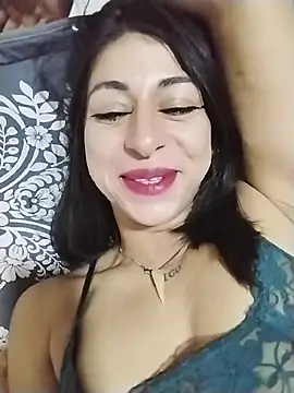 Snapshot of arianna_rouse_ chatting on 07-02-26, 02:11 arianna rouse online show from 07-02-26, 02:11