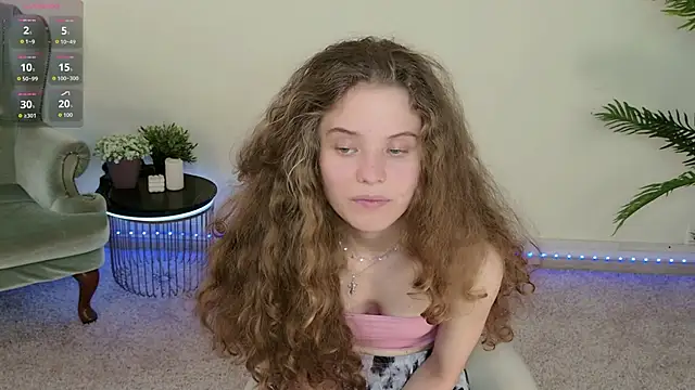 Mila Stain online show from 06-18-26, 10:09