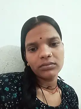 Student garl 1 online show from 07-02-26, 04:51