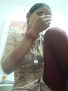 Student garl 1 online show from 07-04-26, 01:01