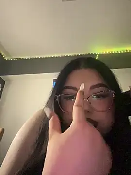ElyBabyX online show from 05-27-26, 01:57