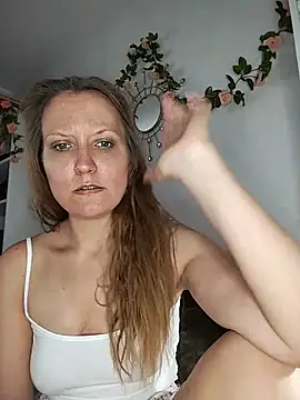 Candy Cougar online show from 07-16-26, 07:03